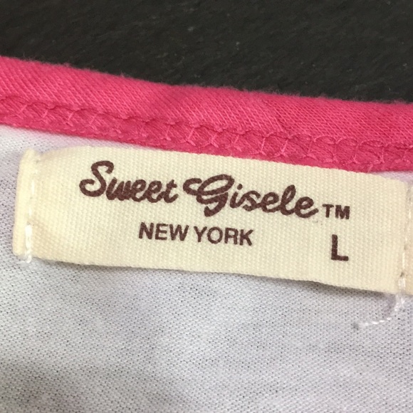 Sweet Gisele Christmas baseball style Tee. - Picture 5 of 6